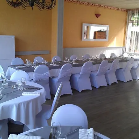 Le Cheval Blanc Hotel 2*