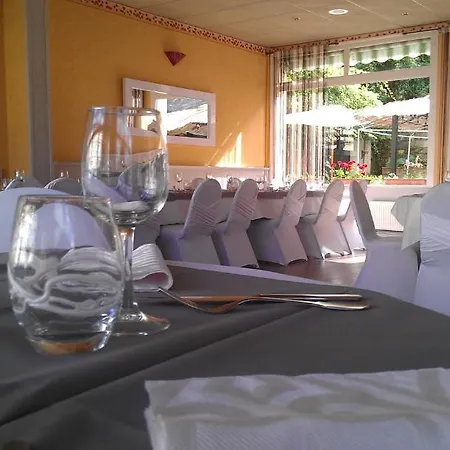 Hotel Le Cheval Blanc Caudebec-en-Caux