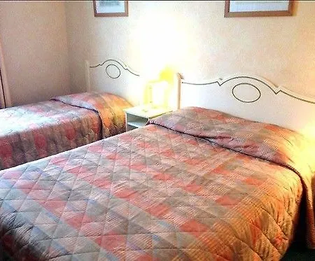 Le Cheval Blanc Hotel 2*