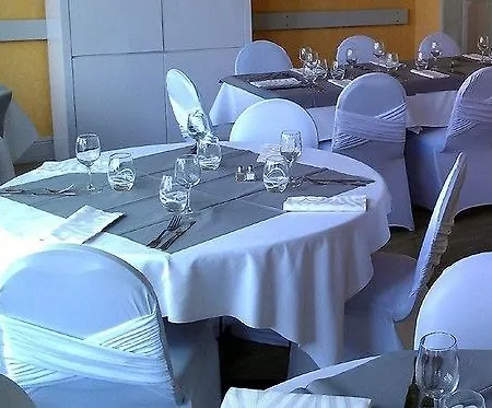 Le Cheval Blanc Hotel Caudebec-en-Caux